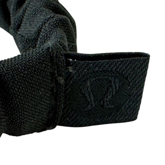 Lululemon Skinny Scrunchie Graphite Grey - Picture 8 of 8